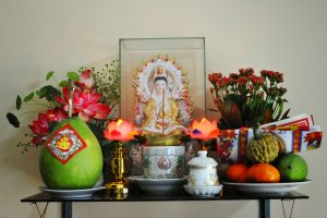 Cách sắm lễ và bài trí bàn thờ Phật mang lại nhiều may mắn 1