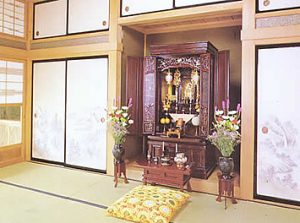 Mẫu bàn thờ kiểu Nhật