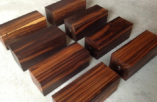 Một số loại gỗ dùng cho nhà thờ họ bằng gỗ vô cùng đắt đỏ
