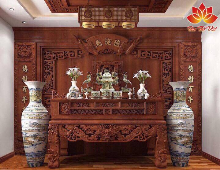 Bàn thờ ở Cầu Giấy