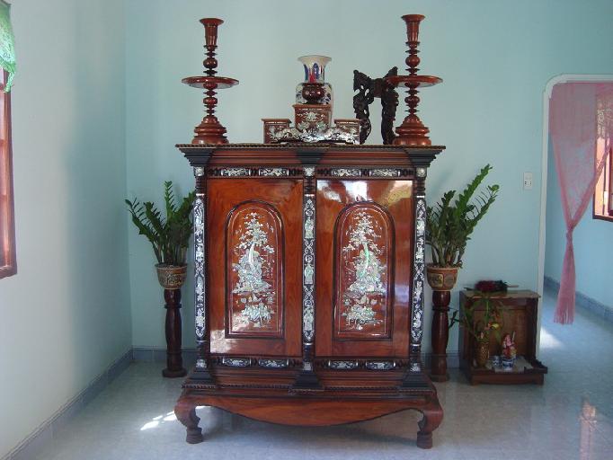 Cách làm bóng tủ thờ cẩn xà cừ