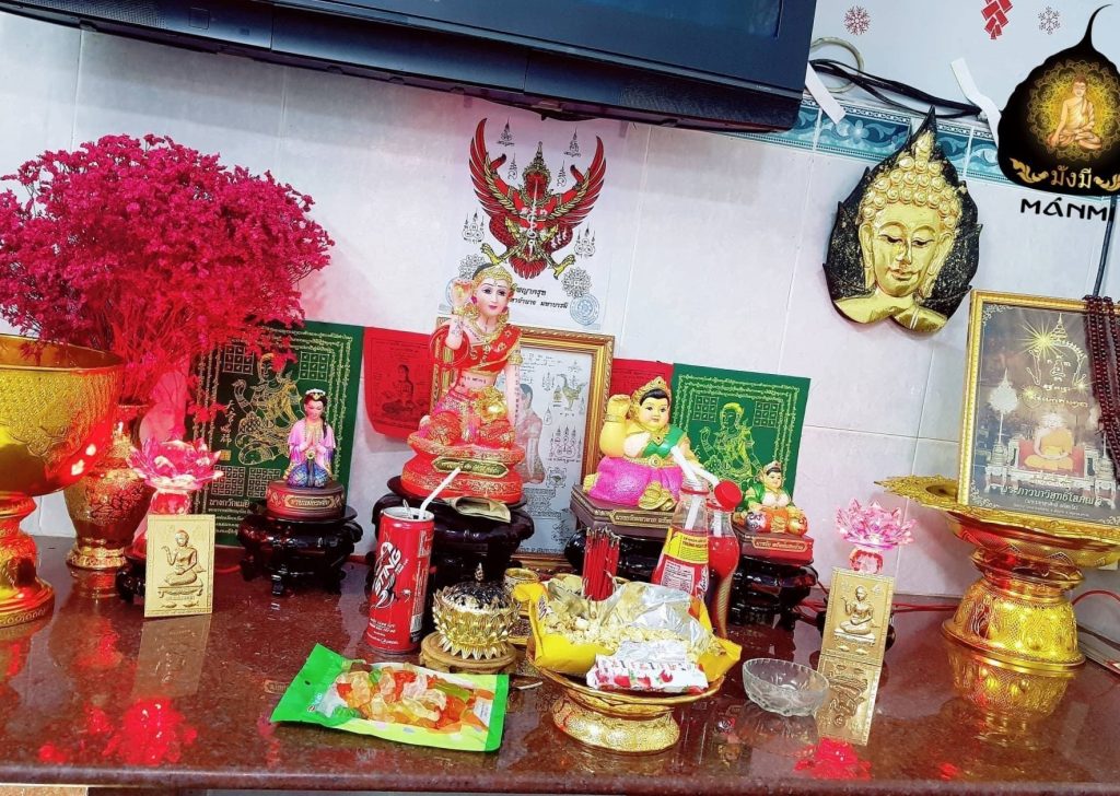 Cách thờ cúng Mẹ Ngoắc